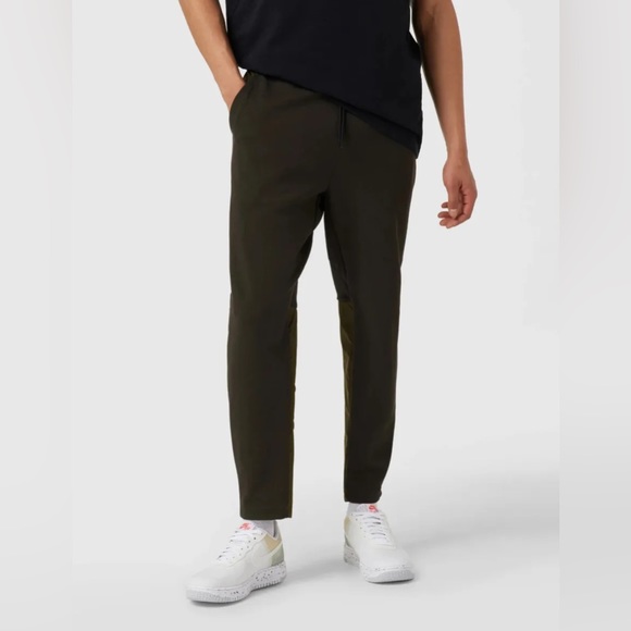Nike NSW Tech Essentials Winter Joggers Pants DD7012-326 Men’s - Picture 1 of 4
